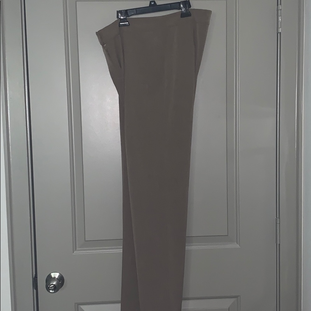 AWESOME FIT! Tan Pants/Slacks